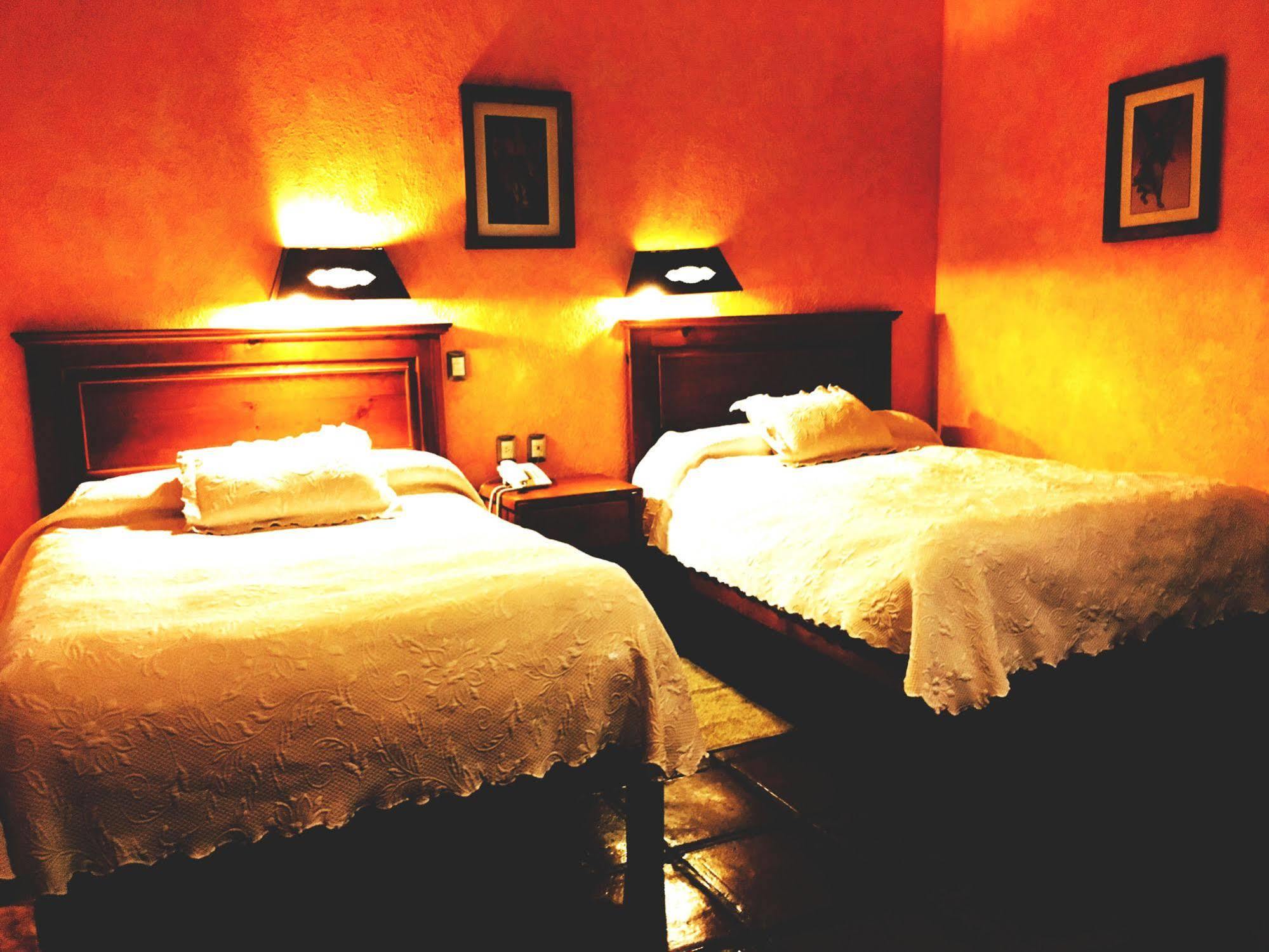 Hotel Refugio Del Angel Pátzcuaro Eksteriør billede